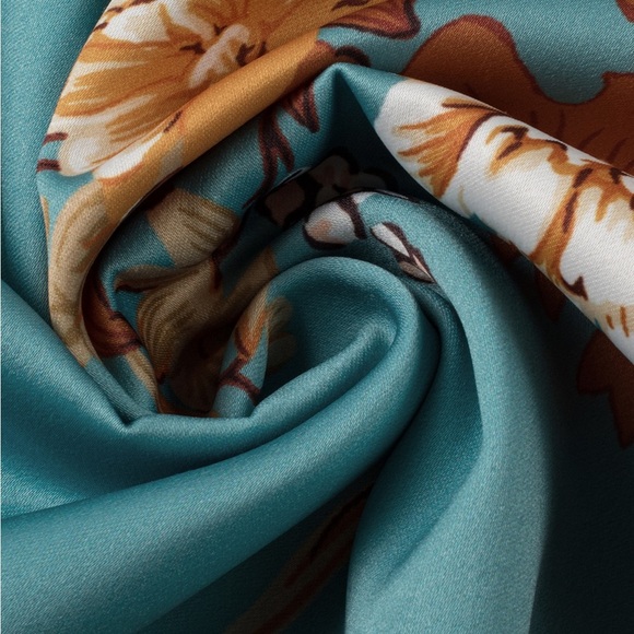 Boho Top - Picture 3 of 6